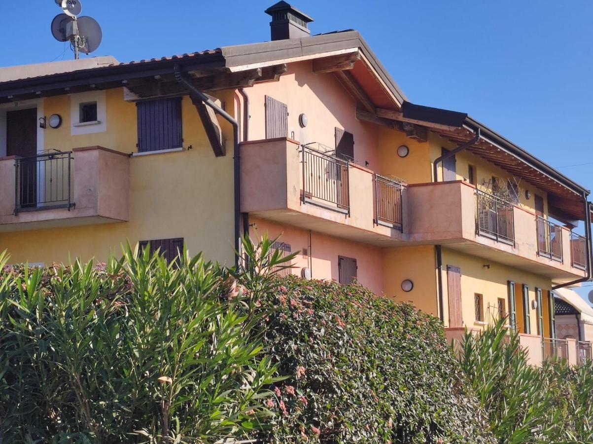 La Casa Di Mery Desenzano del Garda Luaran gambar