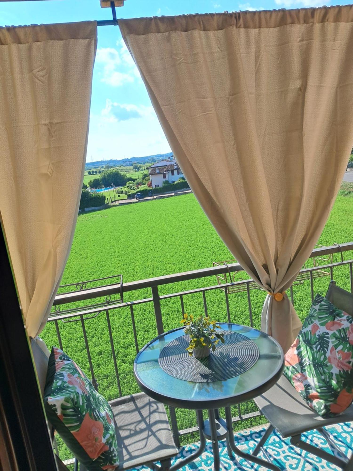 La Casa Di Mery Desenzano del Garda Luaran gambar