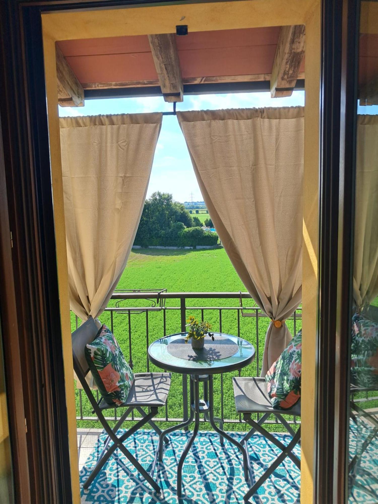 La Casa Di Mery Desenzano del Garda Luaran gambar